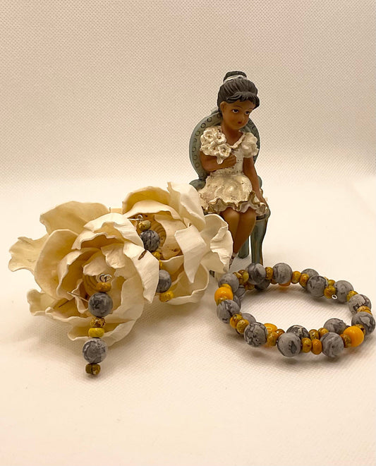 Zuri Love Bracelet and earrings Yellow and Gray Set